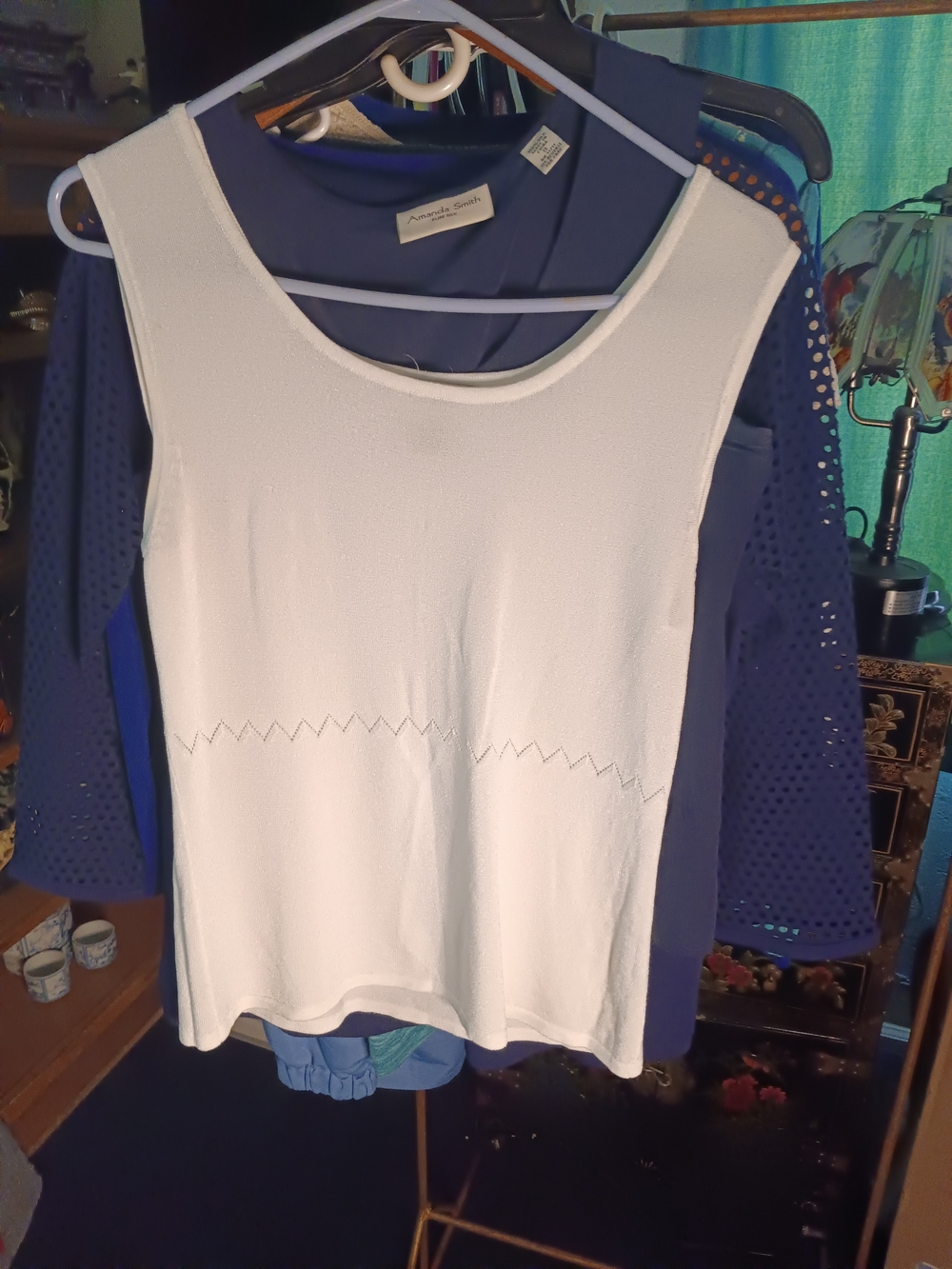 Fred David White Sleeveless Knit Tank with Zigzag Waist